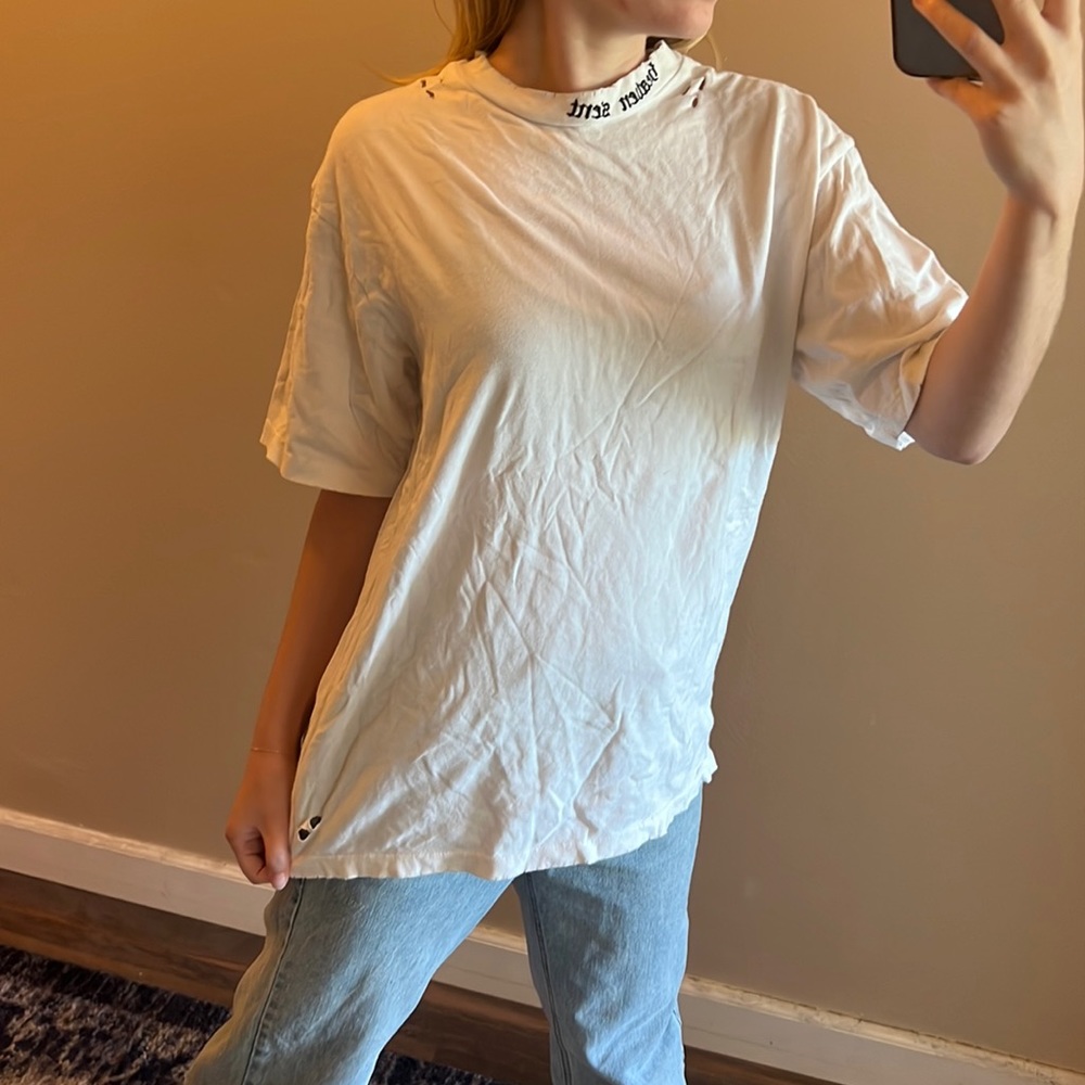 🖤heaven sent distressed oversized forever 21 white tee